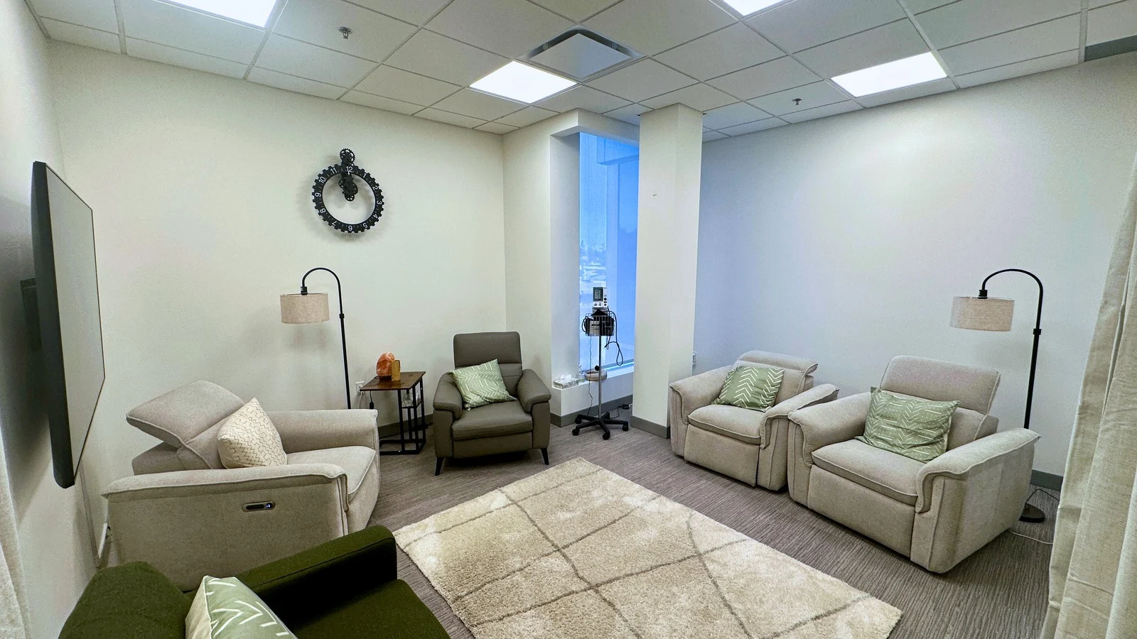 Ketamine-Group-Room_Vancouver