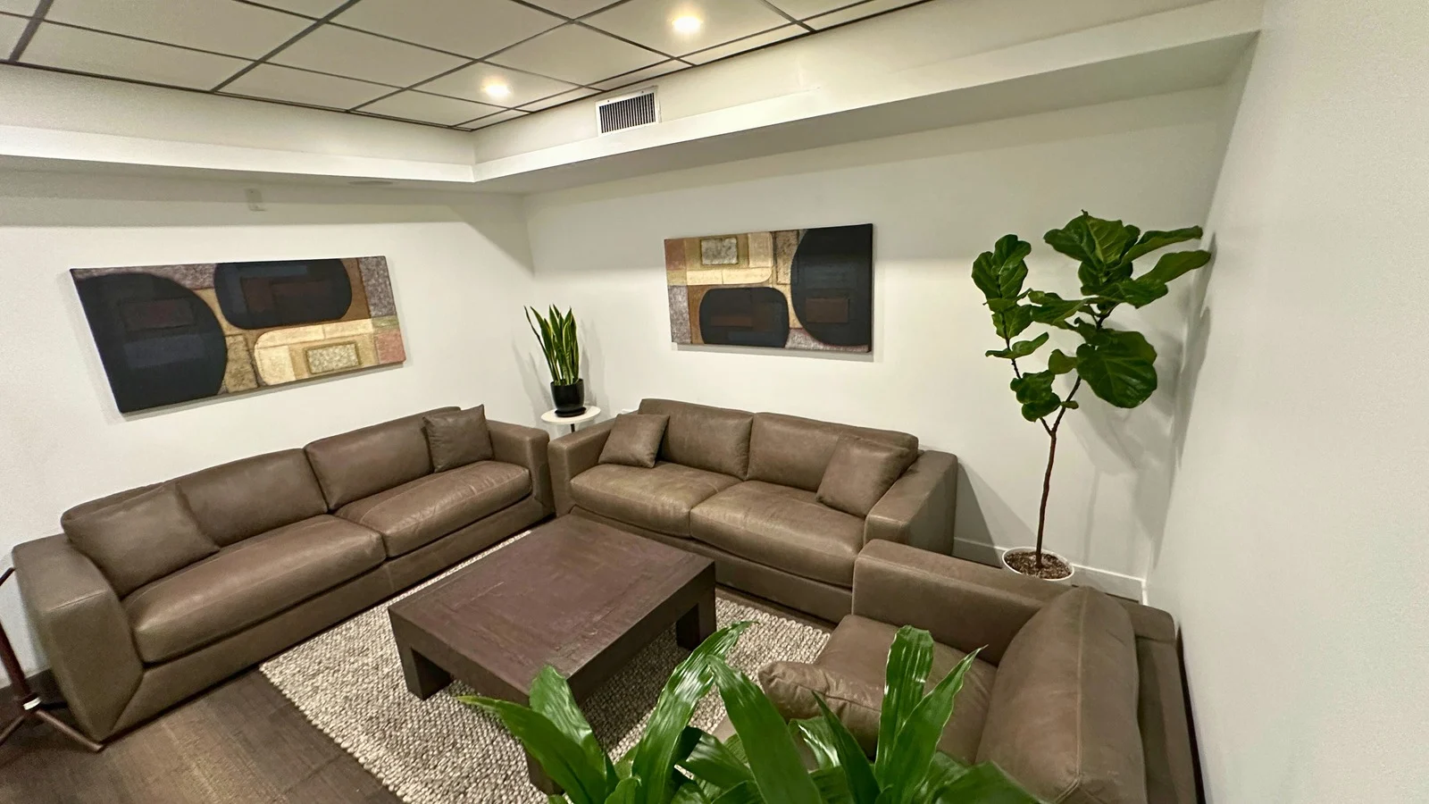 Lounge_room